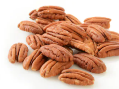 Chef's Quality 3 lb bulk bag of pecan nut halves showing clear packaging and quality whole halves